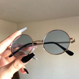 glasses